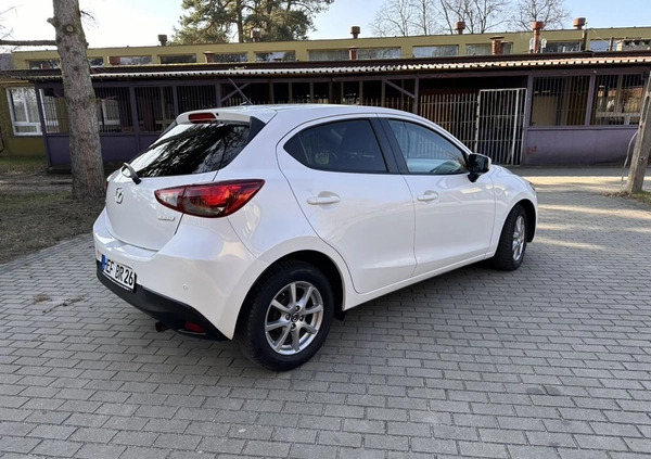 Mazda 2 cena 47999 przebieg: 111600, rok produkcji 2017 z Warszawa małe 254